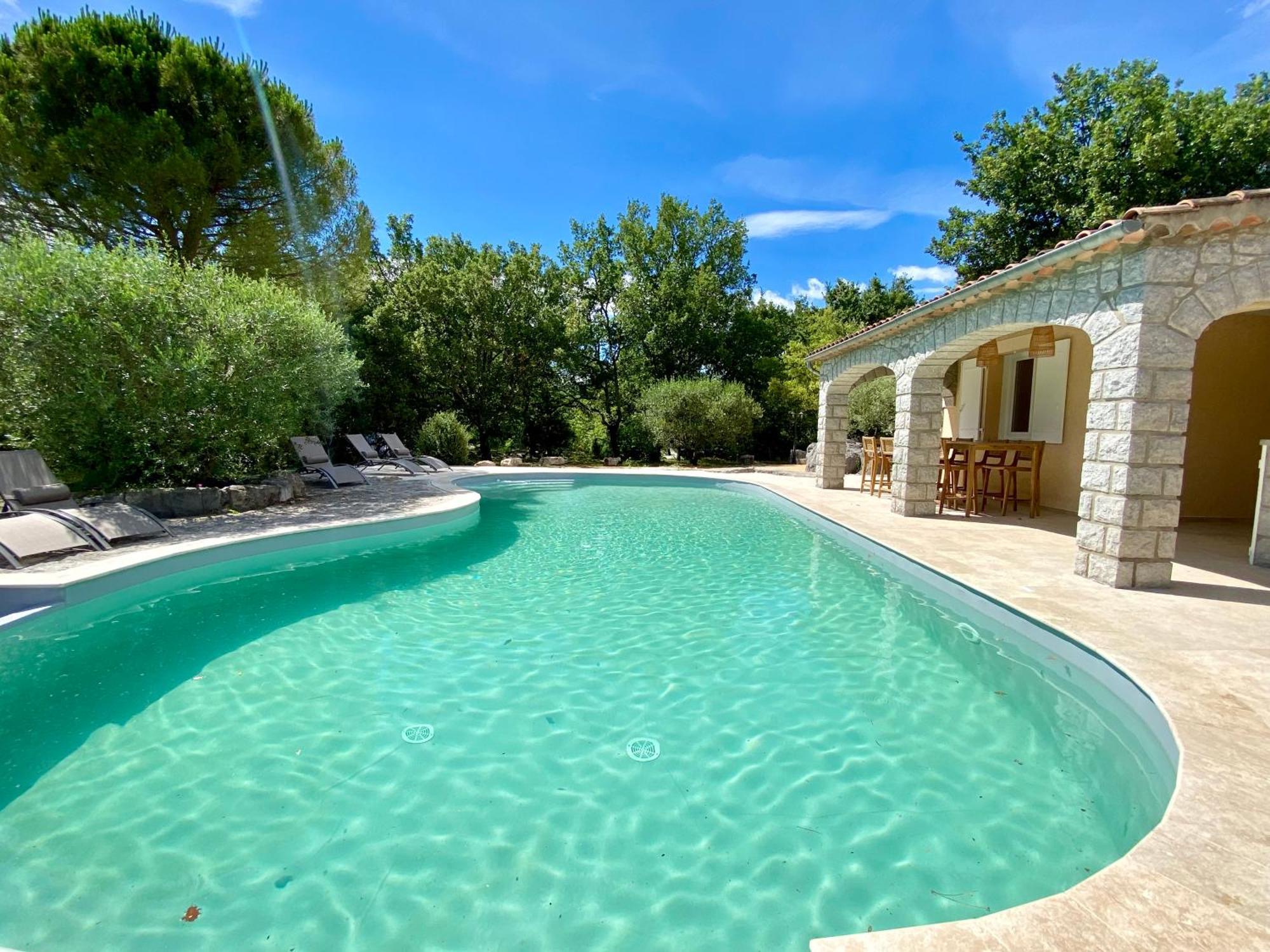 Maison Pour 12P, Piscine A Debordement Chauffee D'Avril A Octobre Inclus Ruoms Exteriér fotografie